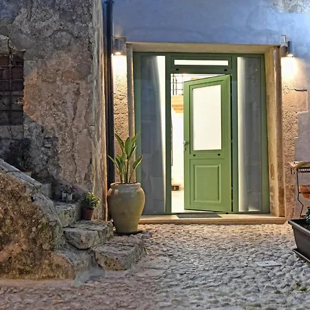 Holiday home La Corte Di Vincenzo *